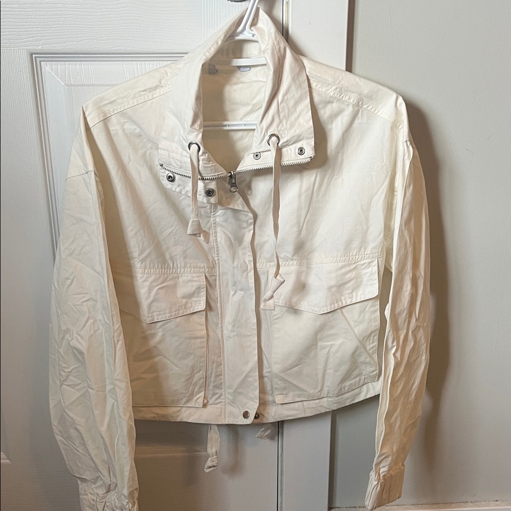 Women's Cream Jacket - Picture 3 of 5